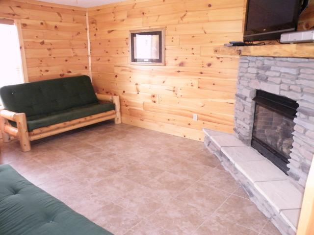 /images/cabin/2874.jpg?w=110&h=75&mode=crop&scale=both