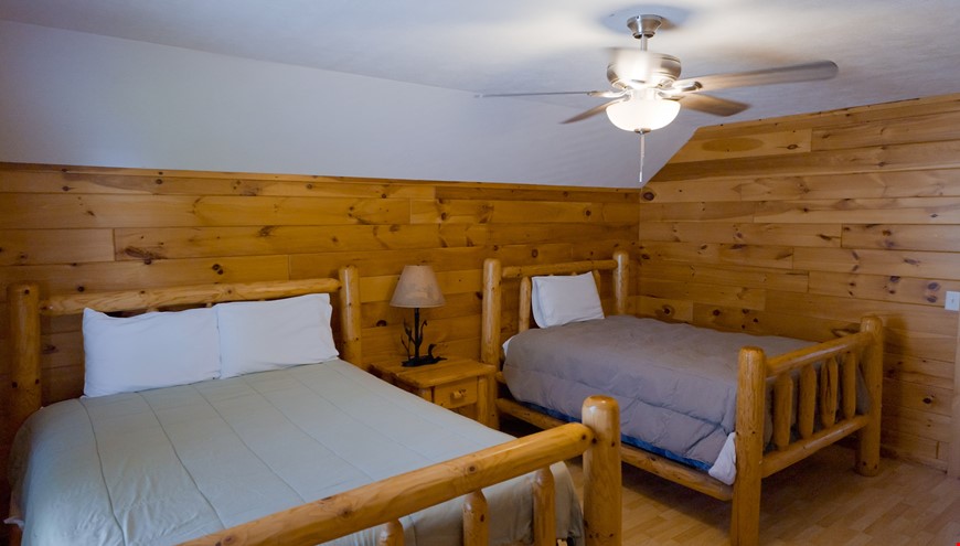 /images/cabin/3184.jpg?w=110&h=75&mode=crop&scale=both