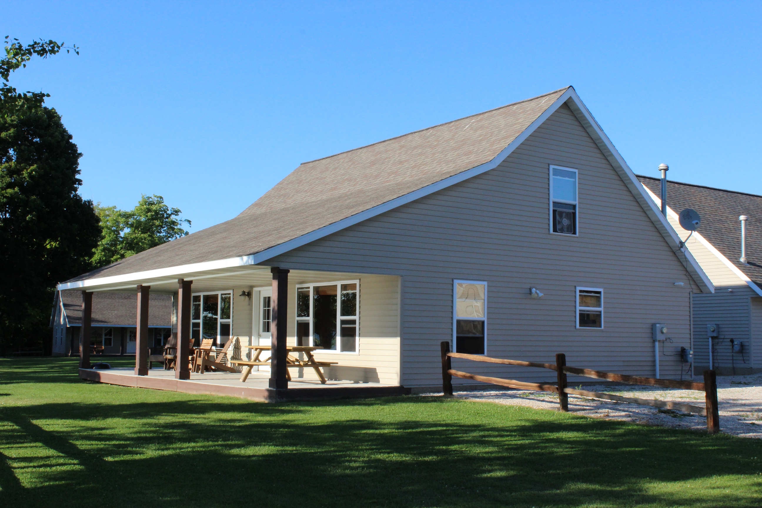 /images/cabin/3226.jpg?w=110&h=75&mode=crop&scale=both